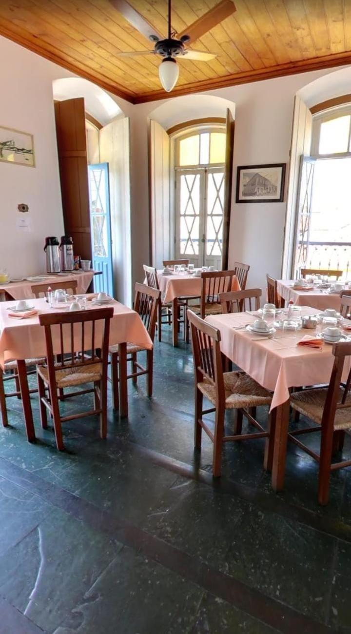 Inn Solar Colonial